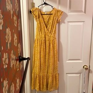 Old Navy Yellow Floral Dress
